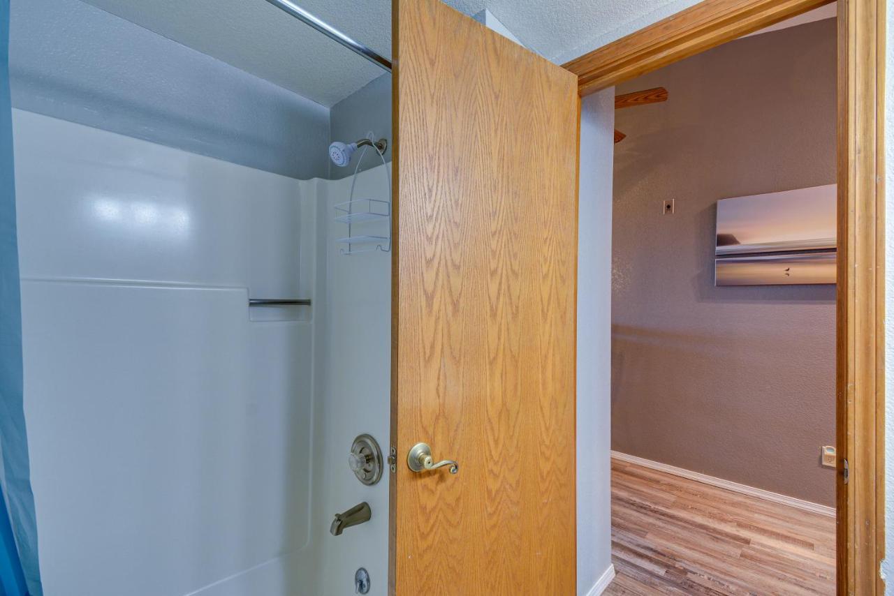 Dog-Friendly Ocean Shores Condo With Balcony And Views Extérieur photo