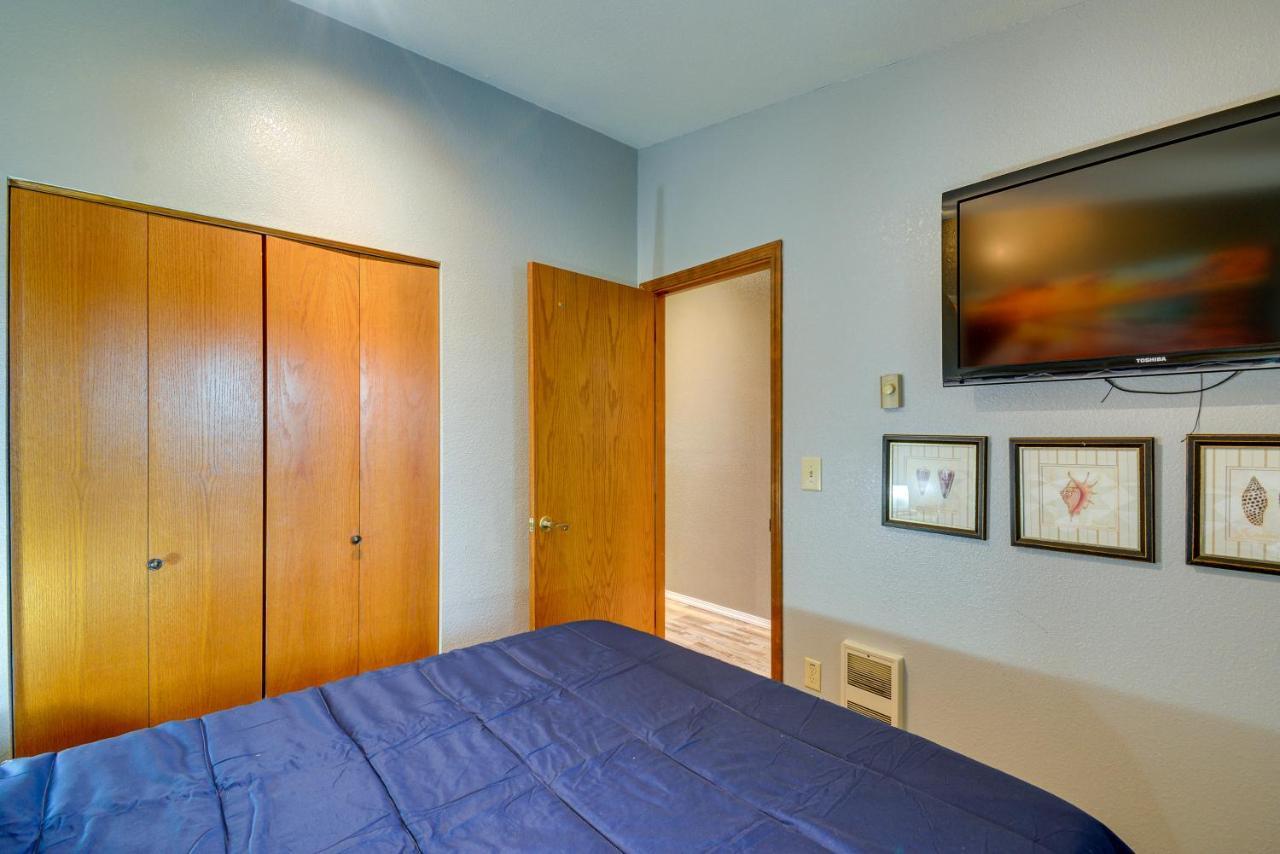 Dog-Friendly Ocean Shores Condo With Balcony And Views Extérieur photo